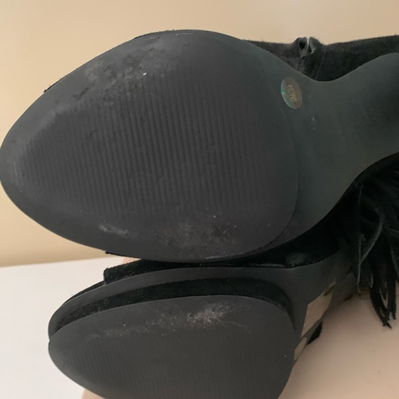 BCBG Black Oil Calf SuedeHeels - Picture 6 of 7